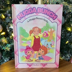 VINTAGE Hugga Bunch Hardcover book A Hugga Bunch Hello 1980’s Parker Brothers